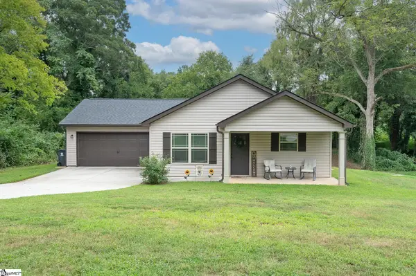 155 W Mill Street, Gray Court, SC 29645