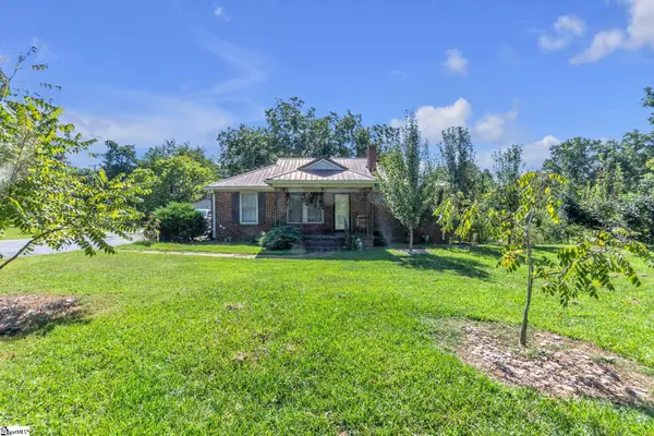 379 W Main Street, Donalds, SC 29638