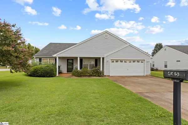 445 Cangleglow Drive, Boiling Springs, SC 29316