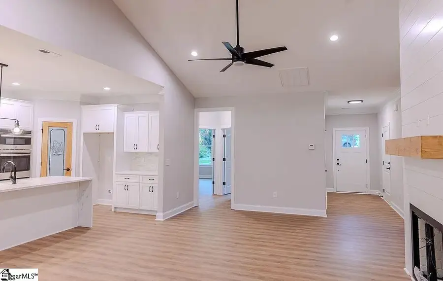 513 Quail Hollow Road, Anderson, SC 29621 - #2