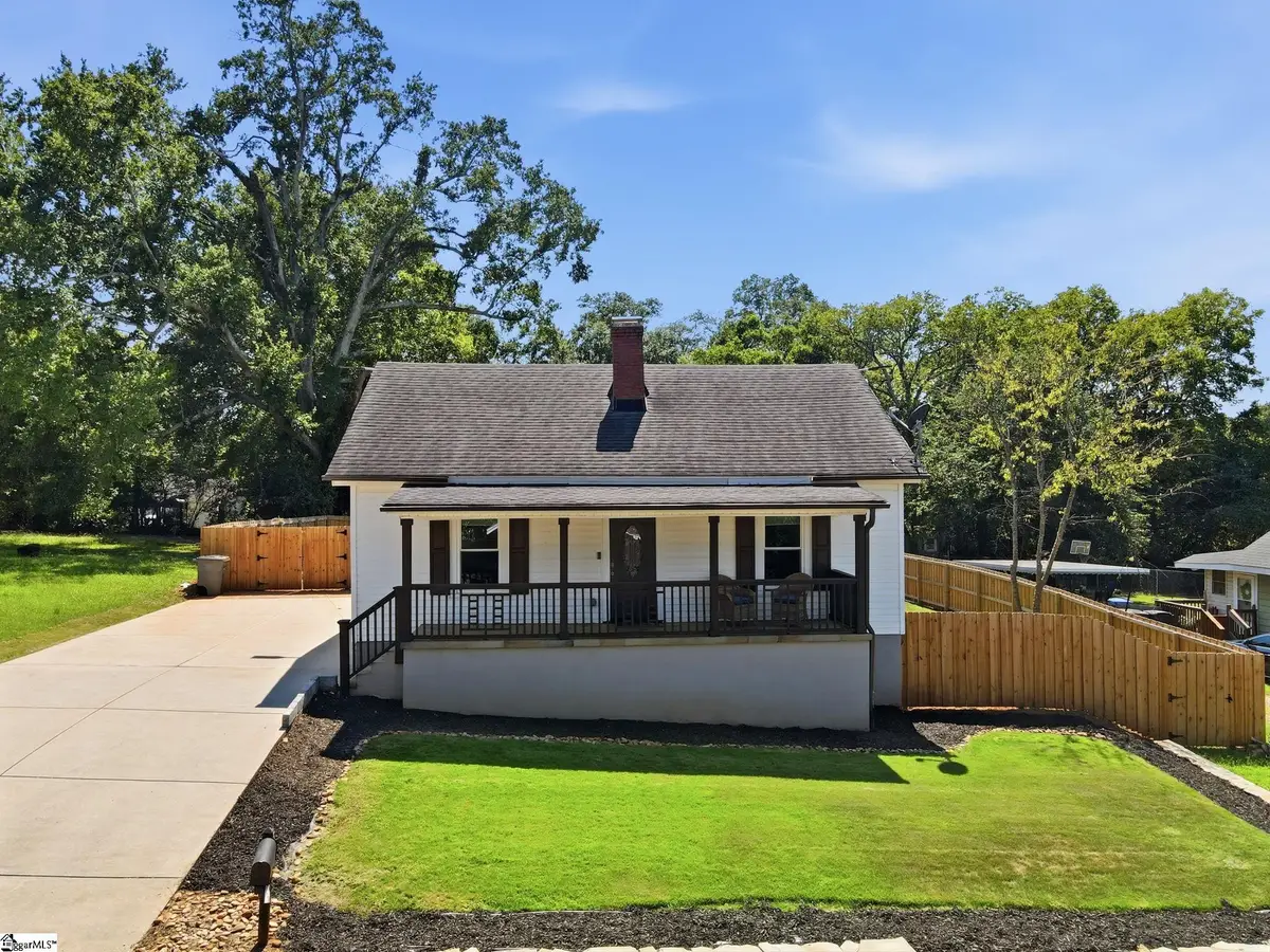 35 W 5th Street, Greenville, SC 29611 - #1
