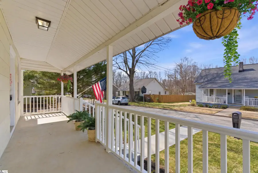 10 Bobo Street, Greer, SC 29650 - #3