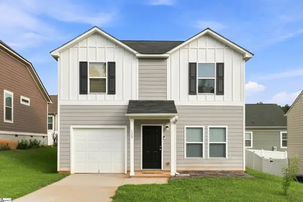 129 Colonial Walk, Pickens, SC 29671