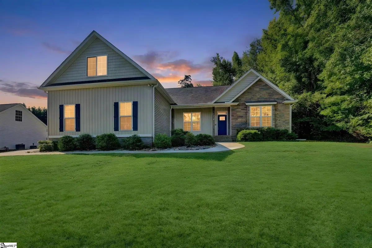 118 Upper Lake Drive, Easley, SC 29640 - #1