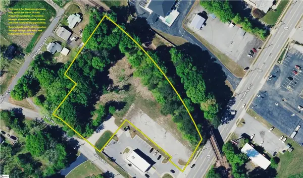 571 Highway 221, Laurens, SC 29360