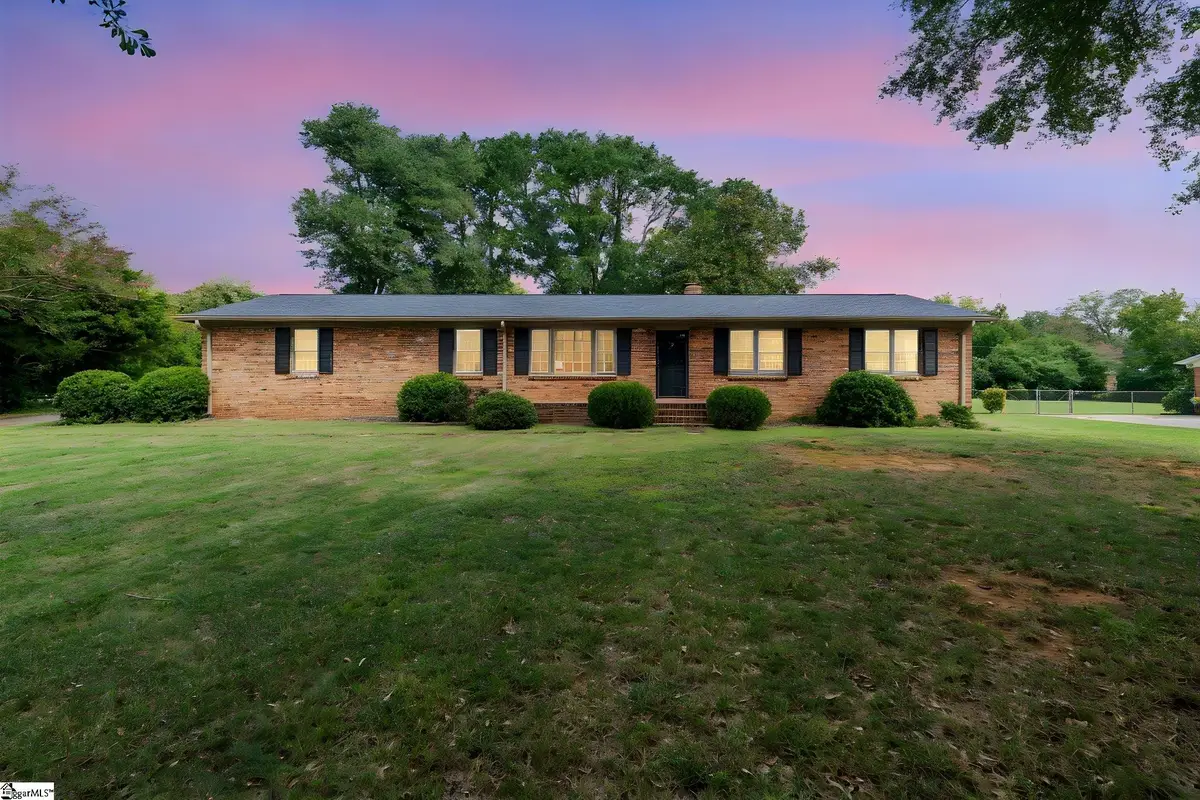 105 Thunderbird Place, Spartanburg, SC 29307 - #1