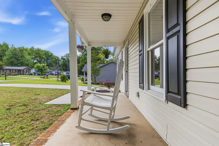 323 Pinonwood Drive, Simpsonville, SC 29680 - #3