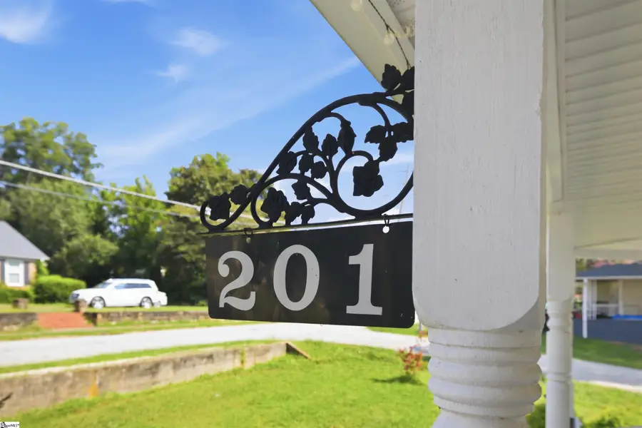 201 Wardlaw Street, Abbeville, SC 29620 - #2