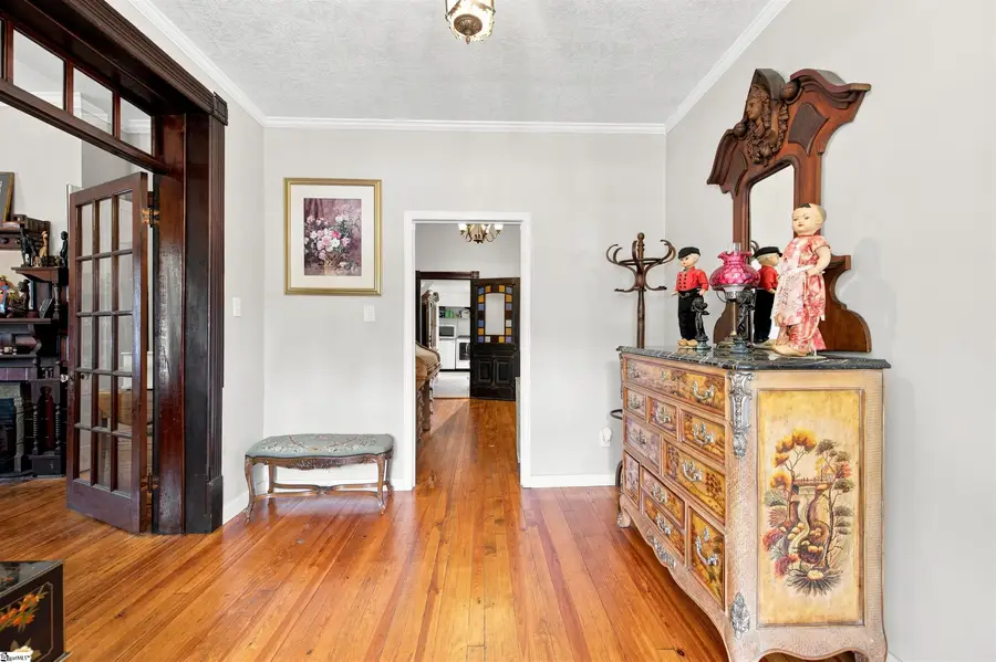 201 Wardlaw Street, Abbeville, SC 29620 - #3