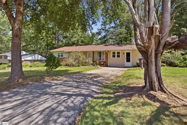 225 W Castle Drive, Greenville, SC 29605