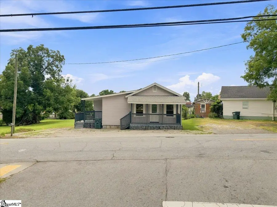 923 N Pinckney Street, Union, SC 29379 - #2