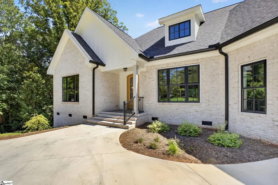 324 Gassaway Street, Central, SC 29630 - #3