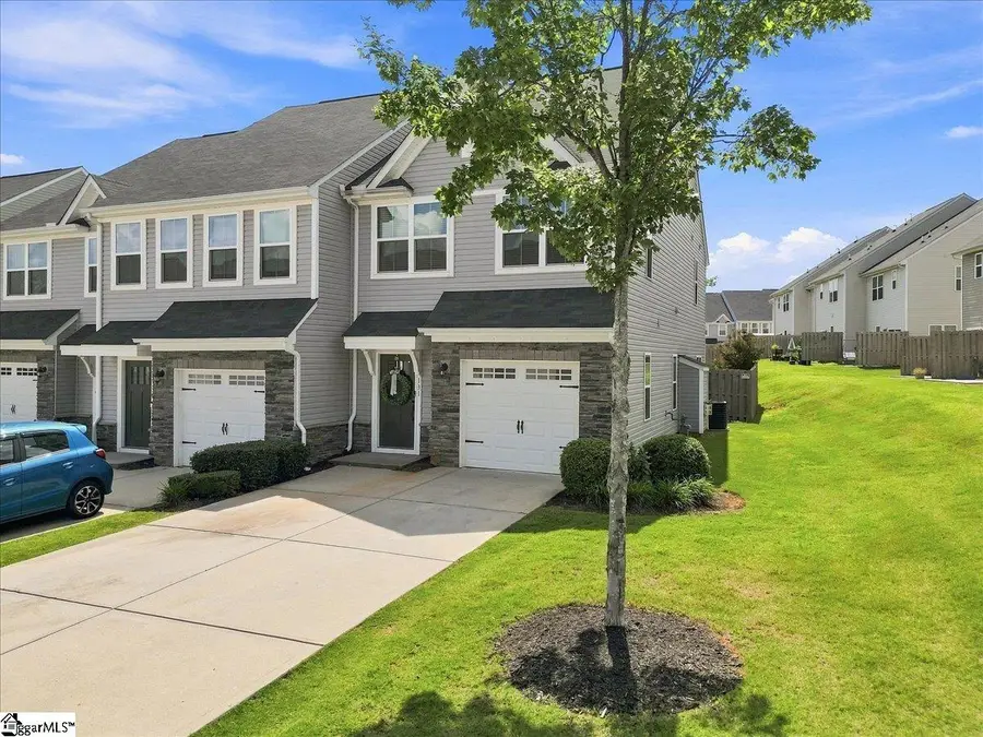 131 Roseridge Drive, Simpsonville, SC 29681 - #2