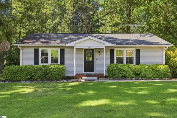 113 Blue Ridge Drive, Fountain Inn, SC 29644