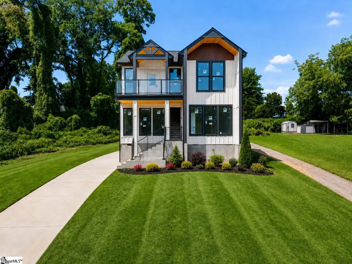 33 Happy Avenue, Greenville, SC 29609 - #1
