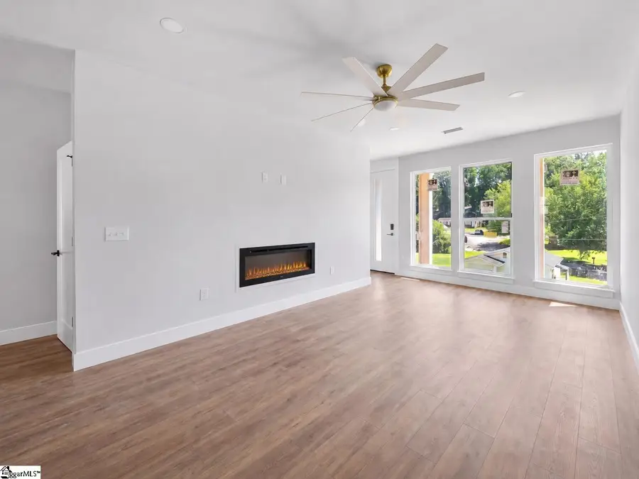 33 Happy Avenue, Greenville, SC 29609 - #3