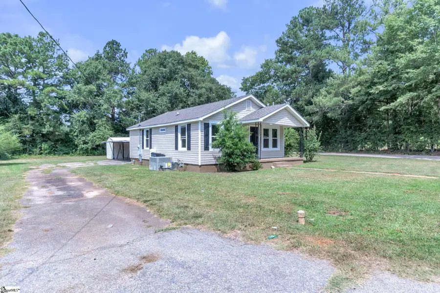 115 Milliken Street, Laurens, SC 29360 - #2