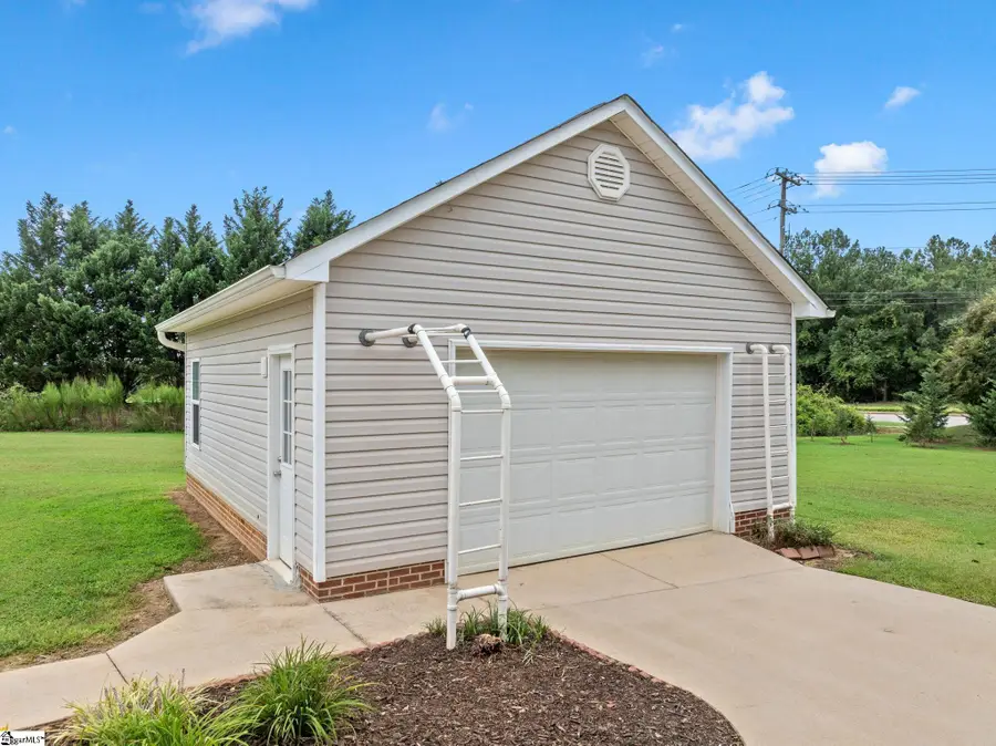 104 Bermuda Lane, Inman, SC 29349 - #3