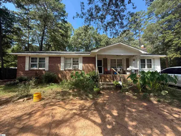 9 E Oak Hill Court, Piedmont, SC 29673