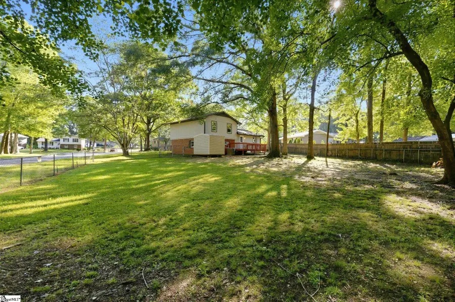 202 Vinewood Court, Simpsonville, SC 29680 - #3