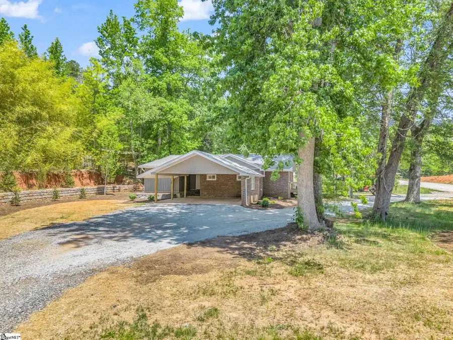 5923 N Highway 14, Landrum, SC 29356 - #2