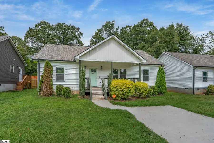 240 Stone Avenue, Woodruff, SC 29388-1638 - #2