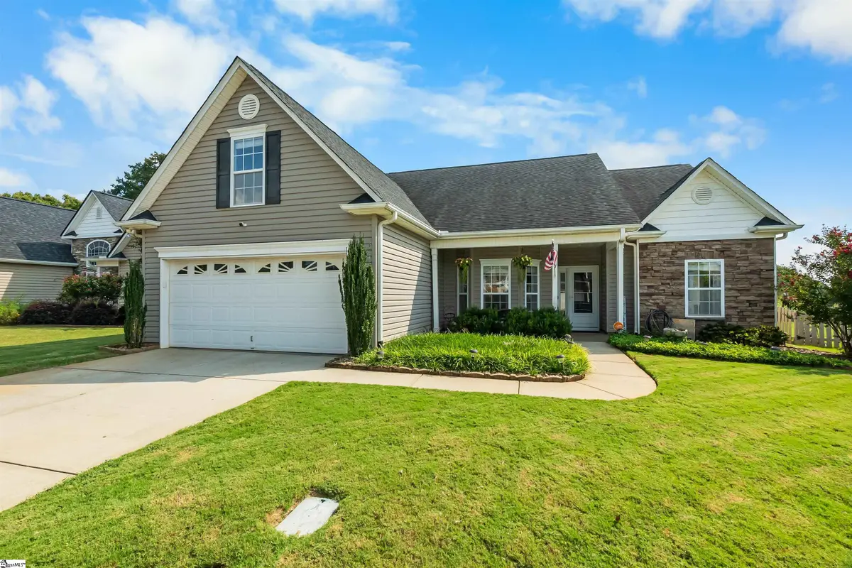 129 Saint Johns Street, Simpsonville, SC 29680 - #1
