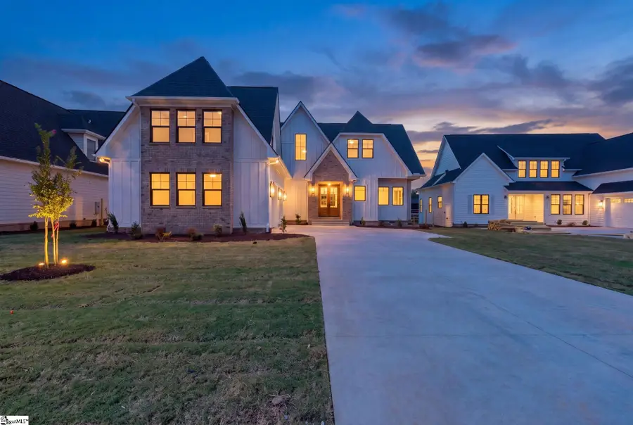 121 Cannon Avenue, Fountain Inn, SC 29644 - #2