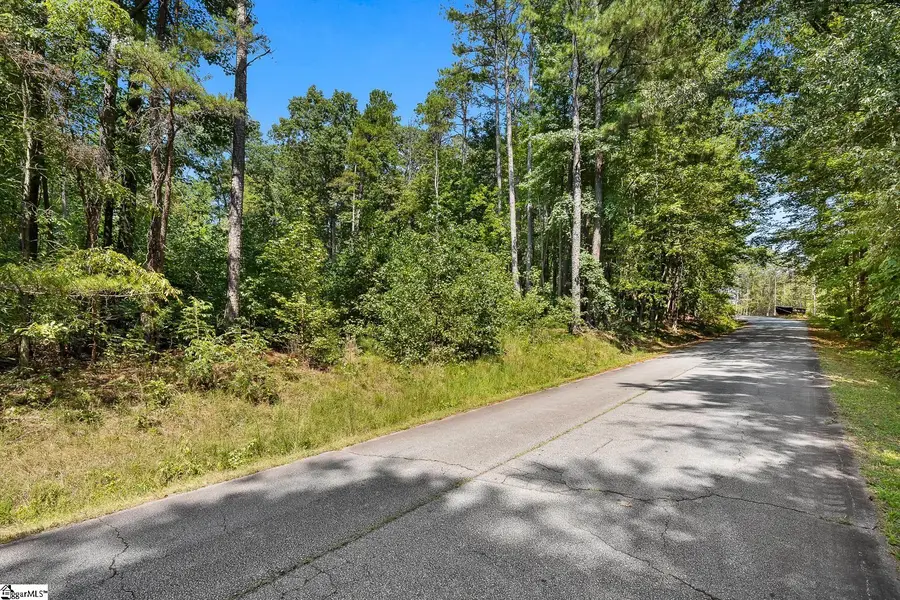 132 E Spartan Drive, Westminster, SC 29693 - #2