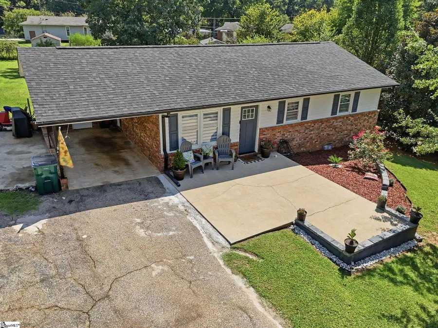 117 Rocking Chair Lane, Spartanburg, SC 29307 - #2