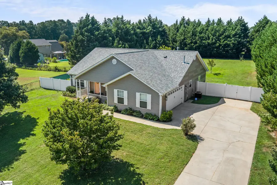 330 Shadowfield Acres Drive, Duncan, SC 29334 - #2