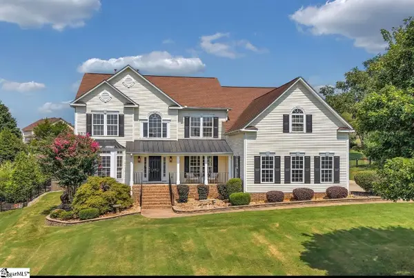 12 Noble Oaks Lane, Simpsonville, SC 29681