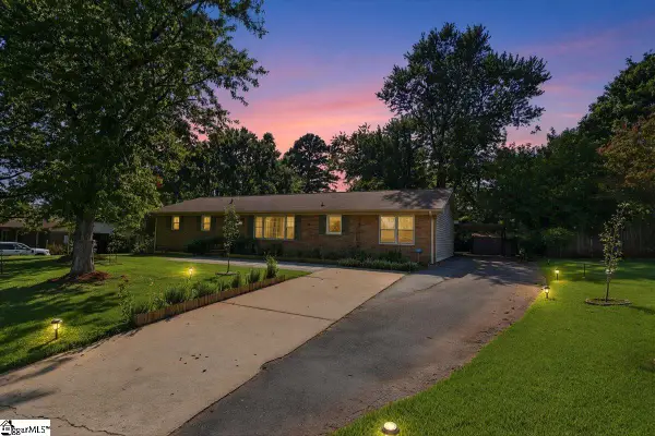 223 Ferndale Drive, Boiling Springs, SC 29316