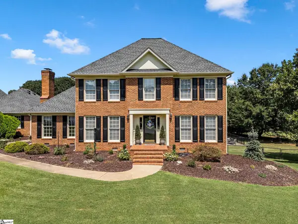 242 W Killarney Lake, Moore, SC 29369