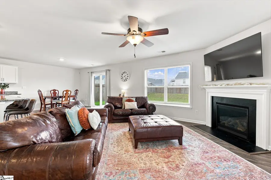 132 Boxbury Way, Fountain Inn, SC 29644 - #2