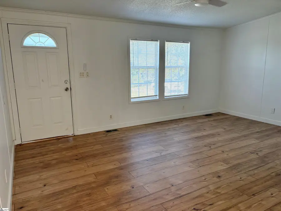 9 Sarah Court, Simpsonville, SC 29680 - #3