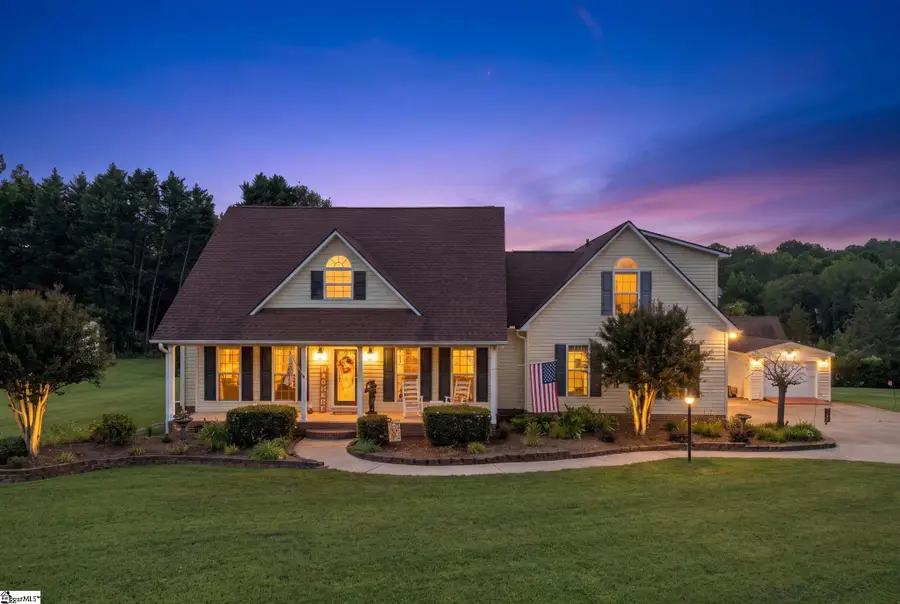 209 Roundstone Drive, Inman, SC 29349 - #3
