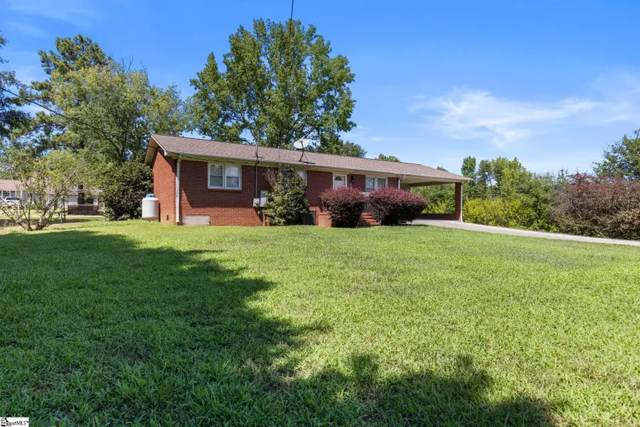 6301 N Pinnacle Drive, Spartanburg, SC 29303 - #3