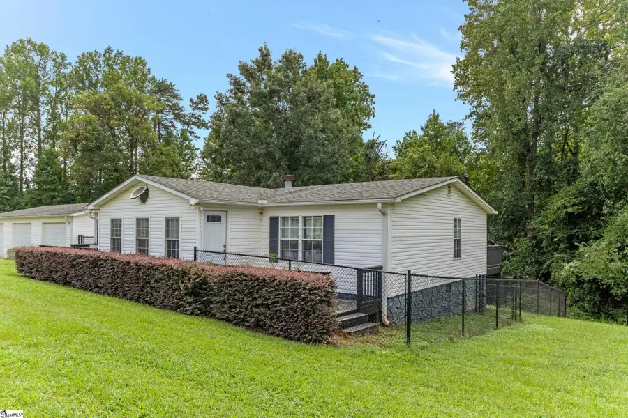 181 White Road, Wellford, SC 29385 - #2
