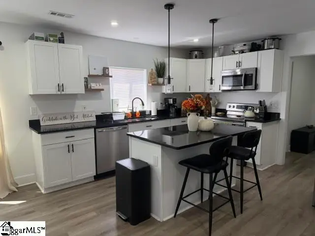 322 E Bearden Street, Greer, SC 29651 - #2