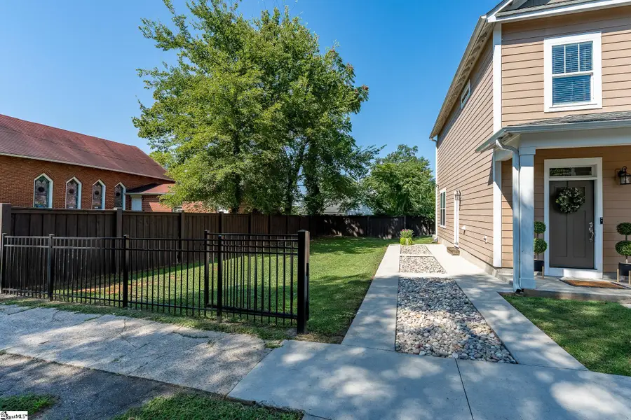305 Pine Street, Greenville, SC 29601 - #2