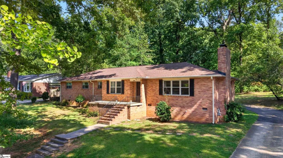 205 Lakewood Drive, Spartanburg, SC 29302 - #1