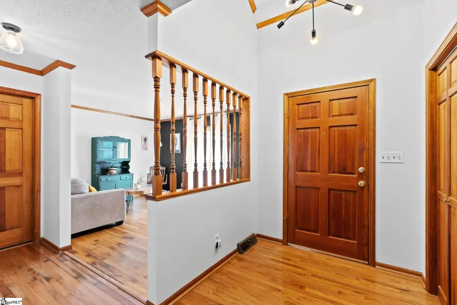 102 Chestnut Hill, Laurens, SC 29360 - #3