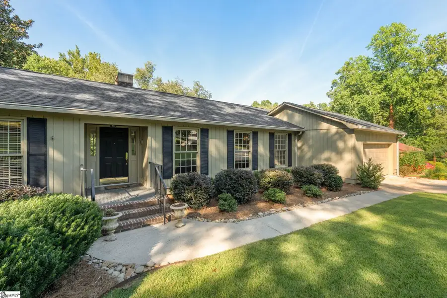 209 E Kenilworth Drive, Greenville, SC 29615 - #2