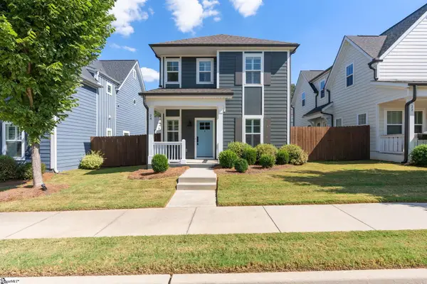 24 Ridgeway Avenue, Greenville, SC 29607