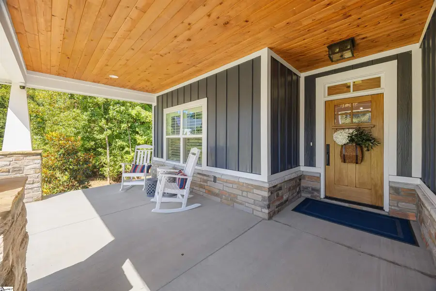 7 Maxfli Court, Travelers Rest, SC 29690-7206 - #3