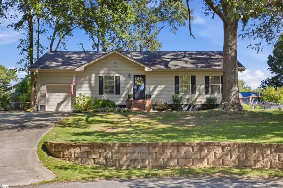 216 Helen Street, Simpsonville, SC 28681 - #3