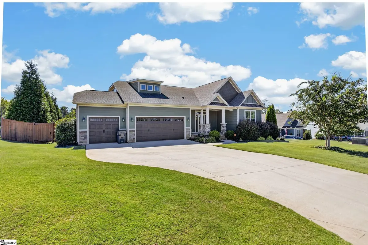 201 Ridgefield Lane, Greer, SC 29651 - #1