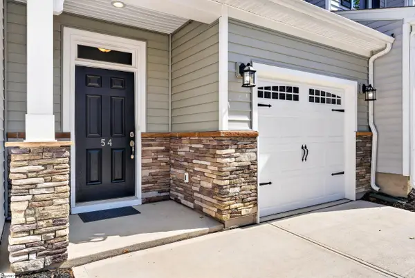 54 Fair Village Lane, Simpsonville, SC 29680
