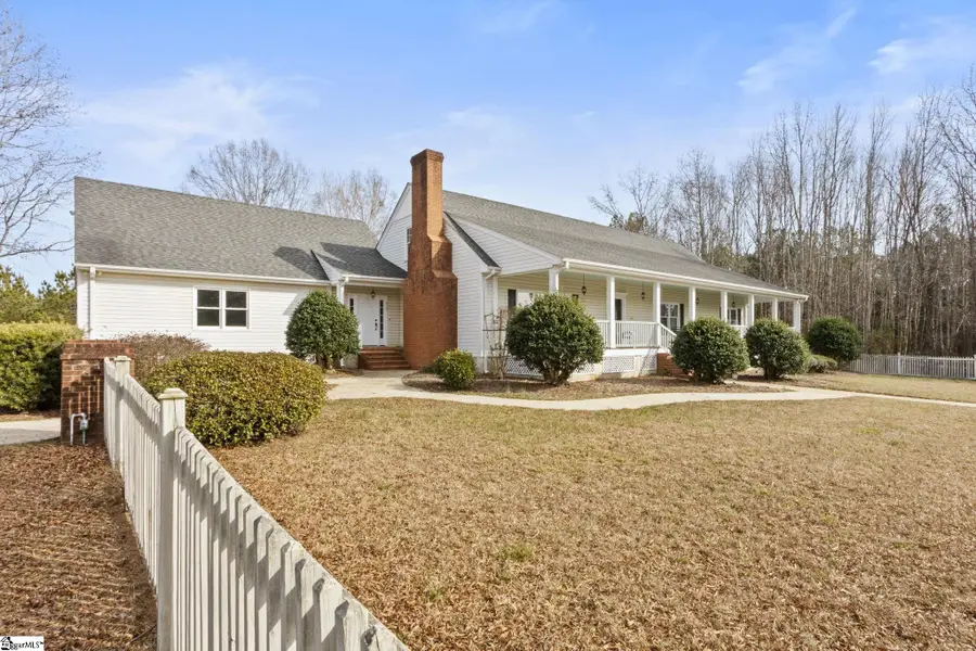 414 Giggle Drive, Laurens, SC 29360 - #2